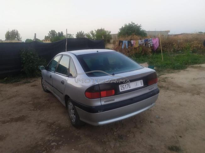 Renault Laguna Diesel Manuelle 1992 à Sidi Slimane