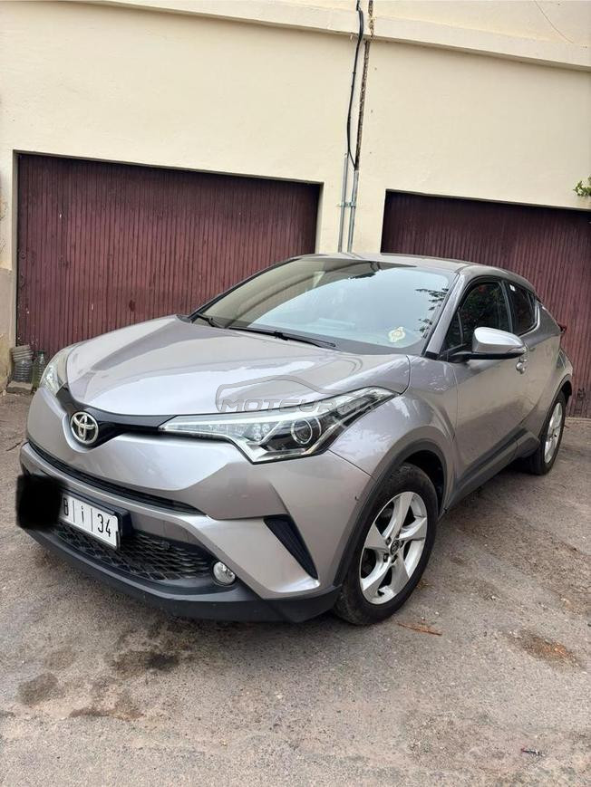 Toyota C-HR Essence Manuelle 2019 à Agadir