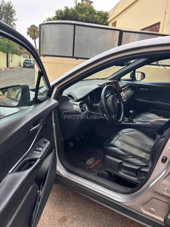 Toyota C-HR Essence Manuelle 2019 à Agadir