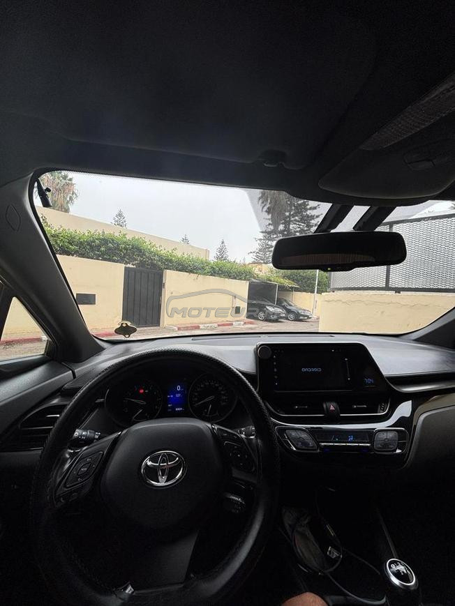 Toyota C-HR Essence Manuelle 2019 à Agadir