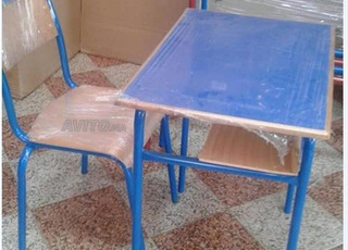 Table Scolaire Rangement Et Tableau   