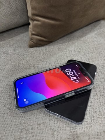 2 iPhone 13 Pro 128 Go Bleu clair – Très bon état