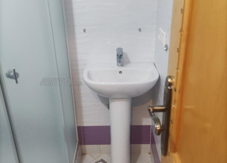 Wc. 2 lavabo  cabine de douche