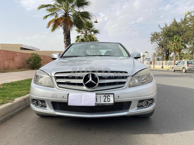 Mercedes-Benz 220 Diesel Manuelle 2007 à Khemisset