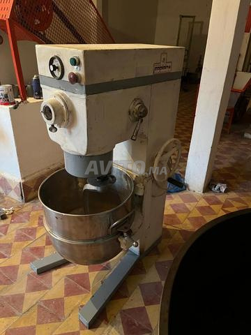 alevateur e molain à farin - 2