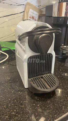 MACHINE A CAFÉ NESPRESSO