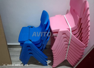 les chaise de créche\les table avec chaise