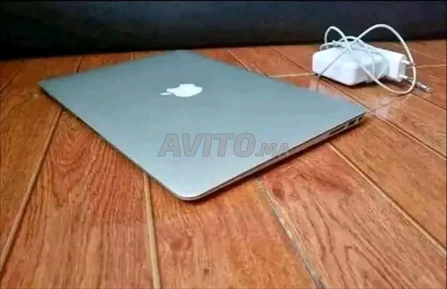 MacBook Air i5 Slime Disc 256 SSD batterie 5h 