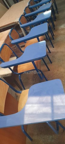 Les chaise écritoire semi métallique