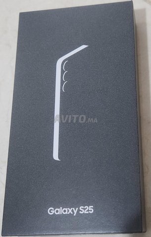 Samsung S25 dans sa boite