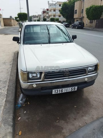 Toyota Hilux Diesel Manuelle 2000 à Rabat