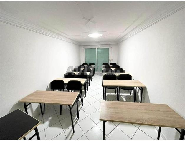 Fabrication Mobilier Scolaire تصنيع طاولة  Isvbs