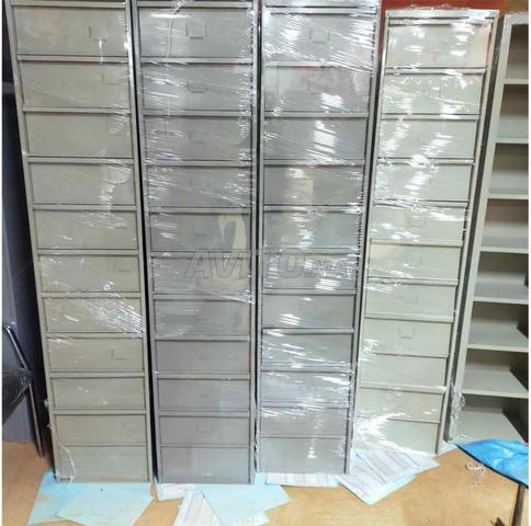 MOBILIER METALIQUE / FABRICATION LOCALE