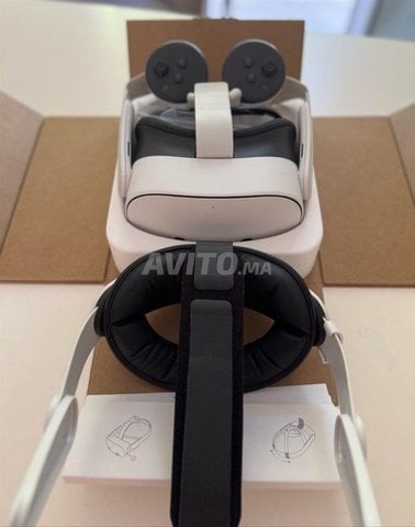 Casque VR Meta Quest 3S avec accessoire