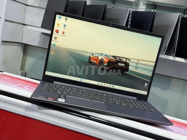 LENOVO IDEAPAD 3 RYZEN 5 13 TH/16GB/SSD/RADEON 610
