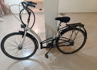 بيكالة مليحة خاصها شي صباغة خفيفة