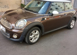 Vente Mini Cooper 2012 très bon état 