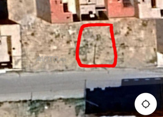 Lot de 140m a vendre 