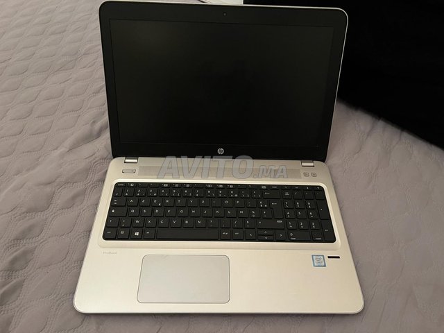 HP probook i7 gen 7 ,8gb ram 