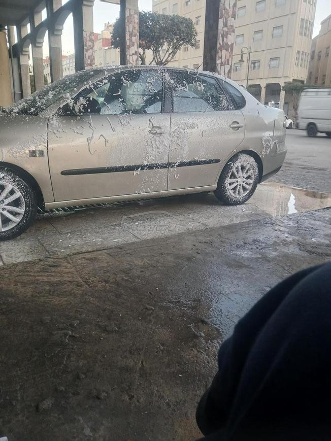   إنخفضت في الثمان  سيارة ممتازة 