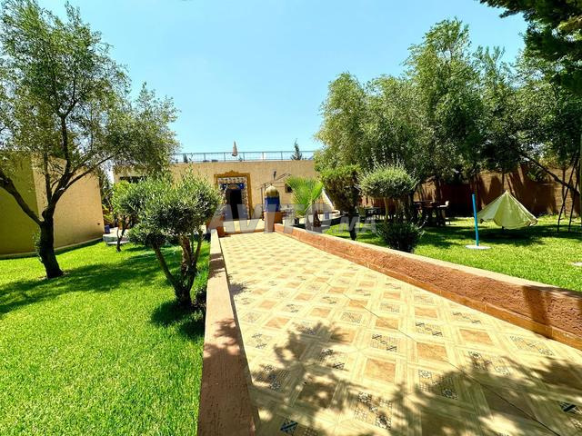 Villa calme et spacieuse proche de