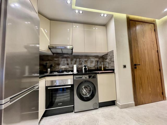 Appartement à louer 50 m² à Casablanca - 2