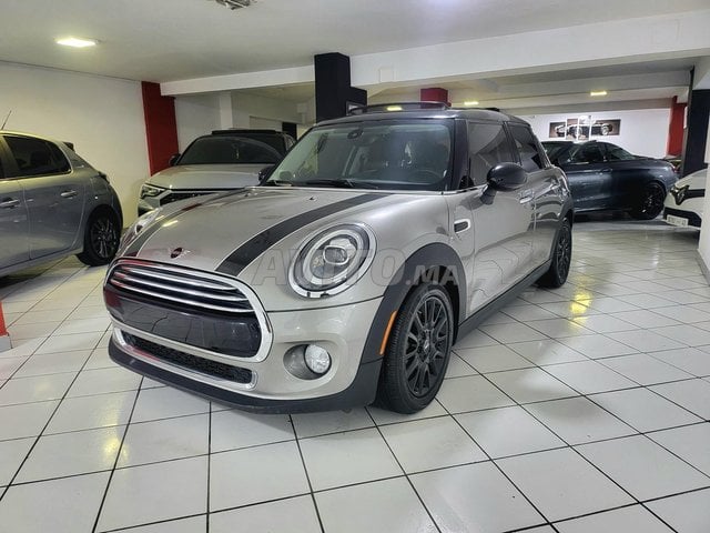 Mini Cooper 1.5 twin turbo Essence BVA fin 2019