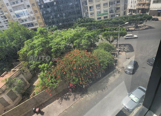 تأجير مكتب بواجهة على بعد 5 دقائق من محطة قطار TGV القنيطرة