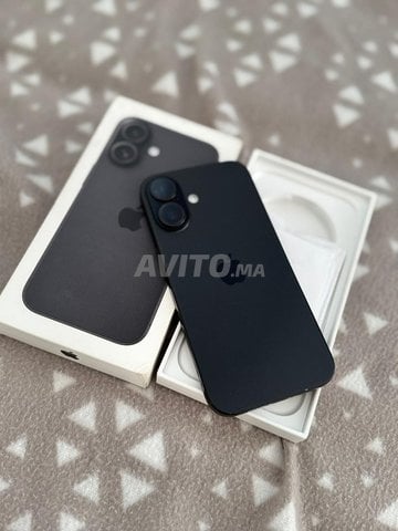 iphone 16 normal