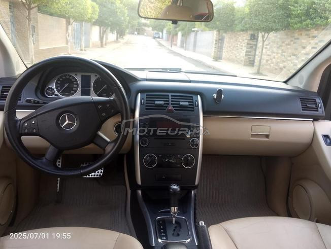 Mercedes Class B 200 