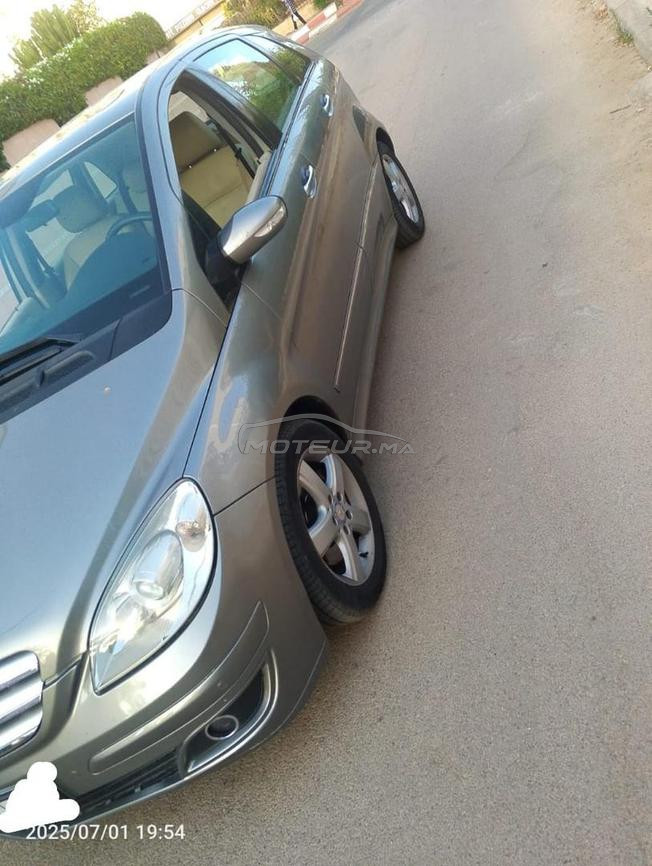 Mercedes Class B 200 