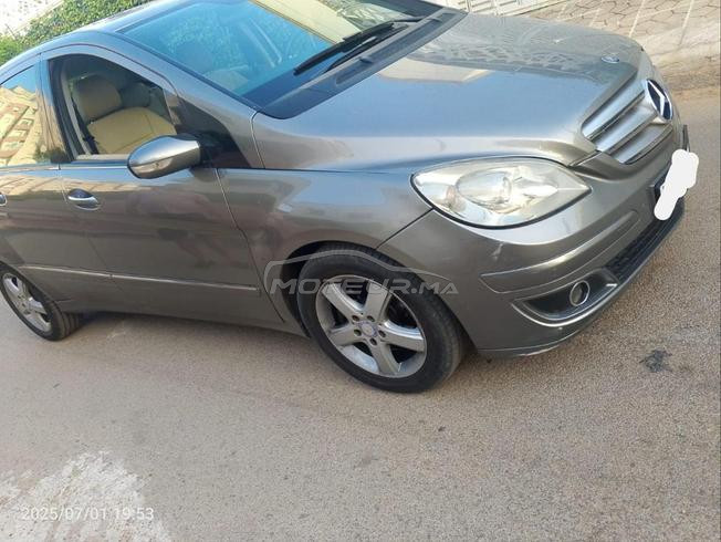 Mercedes Class B 200 