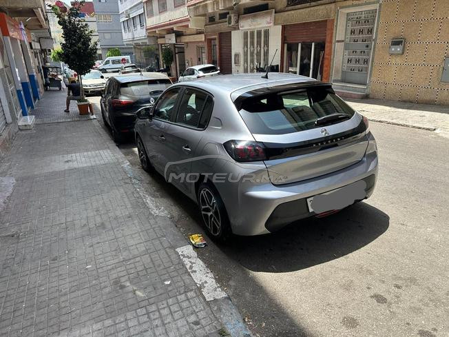 Peugeot 208 Diesel Manuelle 2020 à Tanger