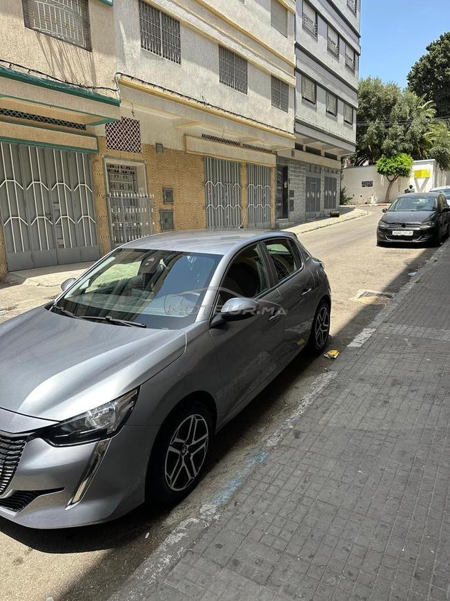 Peugeot 208 Diesel Manuelle 2020 à Tanger