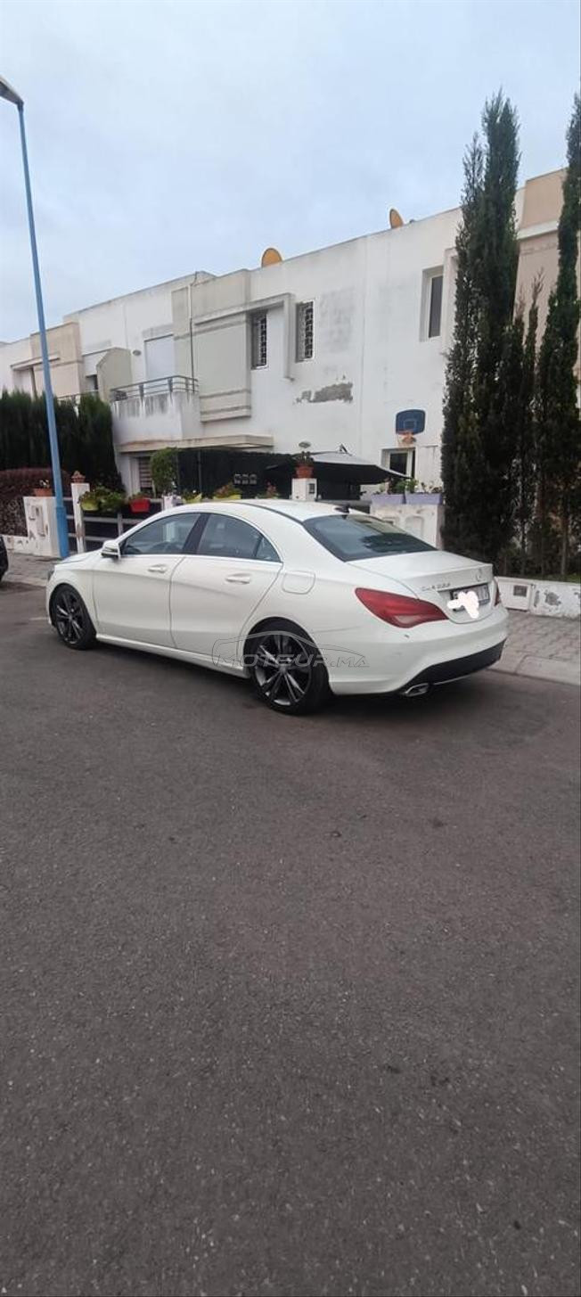 MERCEDES CLA220D Très Bon Etat