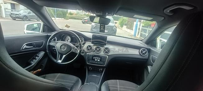 MERCEDES CLA220D Très Bon Etat