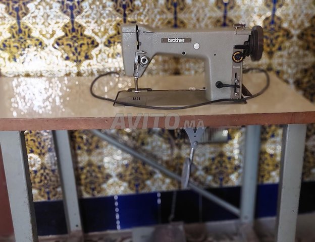 Machine professionnelle de couture 