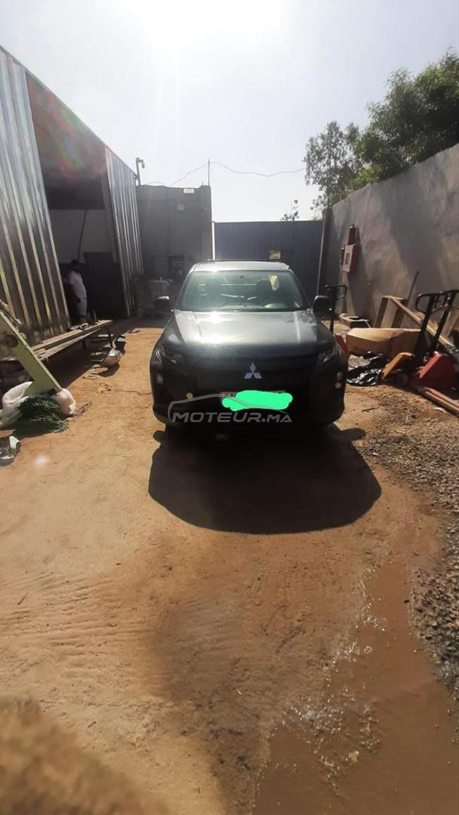 Mitsubishi l 200