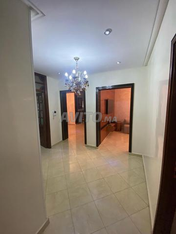 Spacieux appartement de 3 façades à vendre - 2