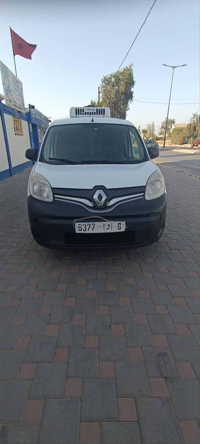 Renault Kangoo commercial avec frigo