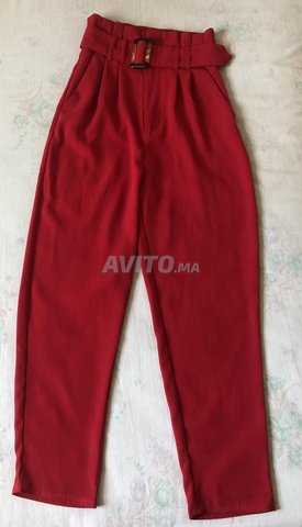 Pantalon rouge Stradivarius