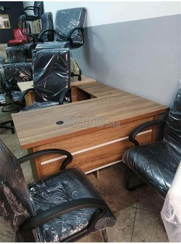 fabrication des bureaux avec pack chaises   - 2