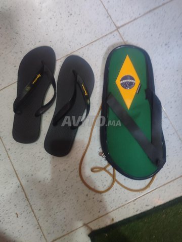 sandales made in Brazil avec sac de rangement