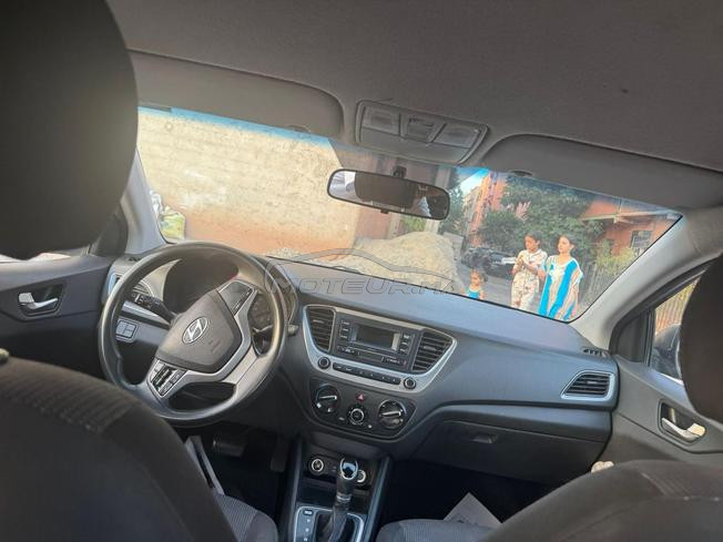 سيارة للبيع 