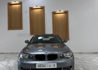 BMW Série 1 Essence Manuelle 2010 à Rabat