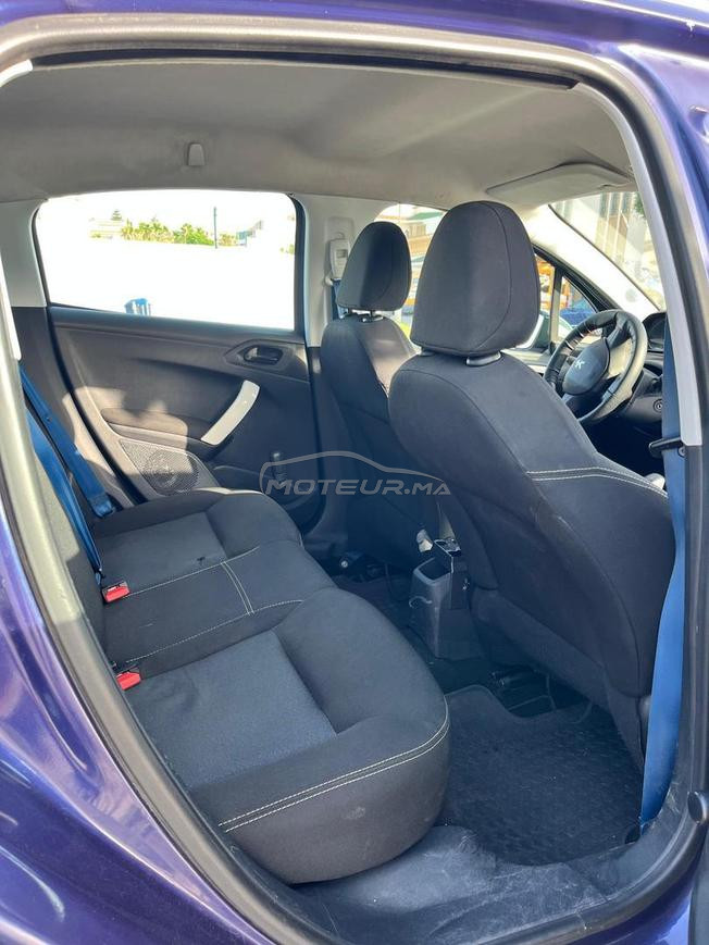Peugeot 208 essence 