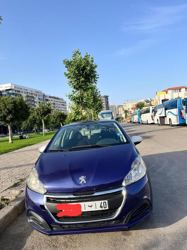 Peugeot 208 essence 