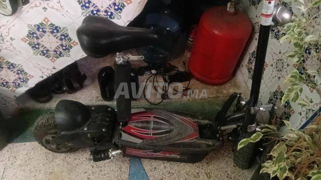 Vender un vélo électrique qui vien de la France 