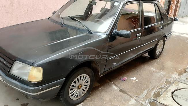 Peugeot 309 en bon état 