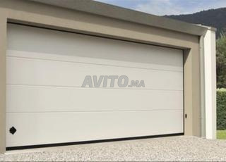 باب الكراج الذي يمنح مظهراً أنيقاً وراحة كبيرة 🚪